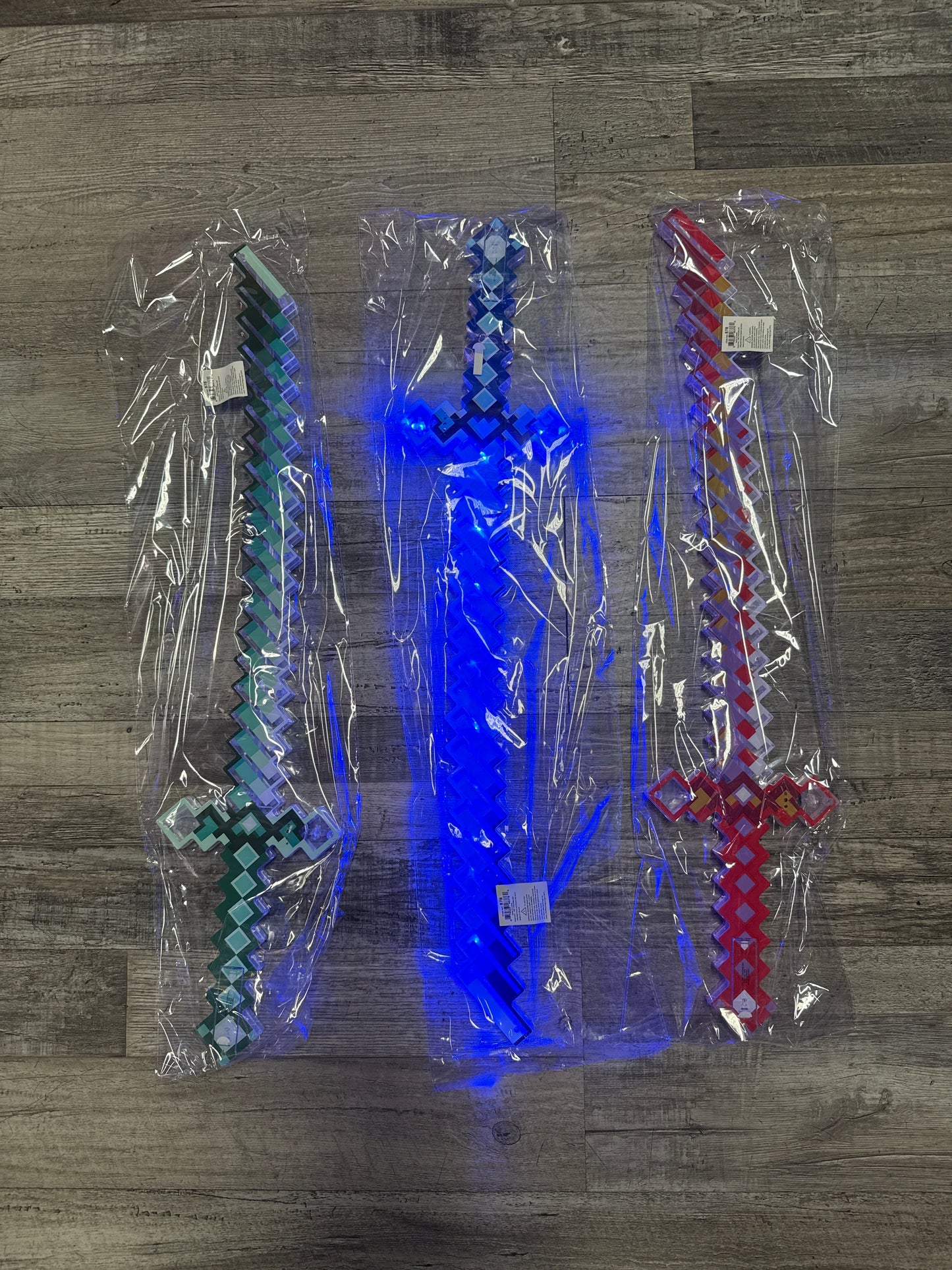 Light Up with Sounds Minecraft Sword