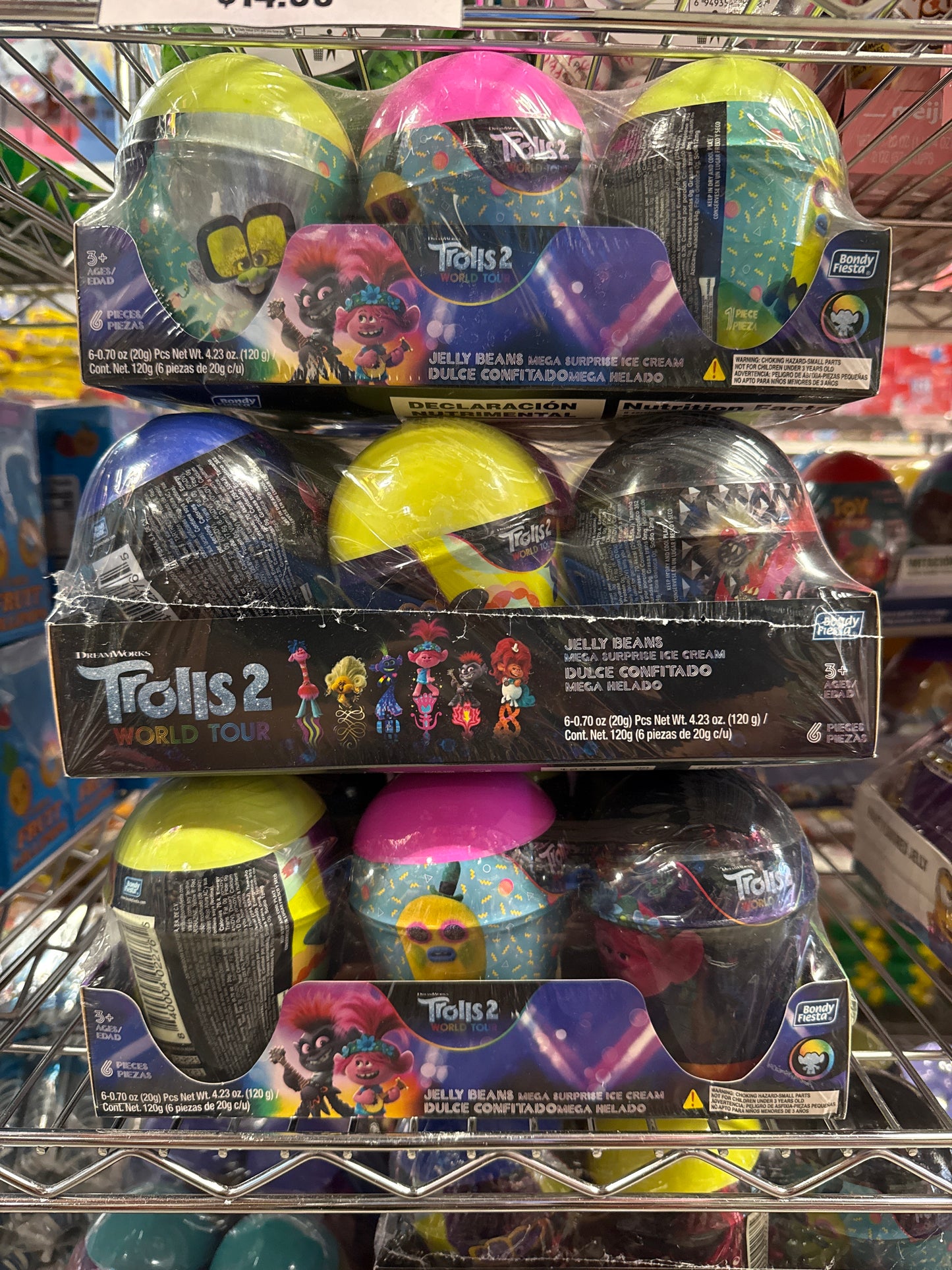 Trolls 2 Egg Surprise Candy 6 pk