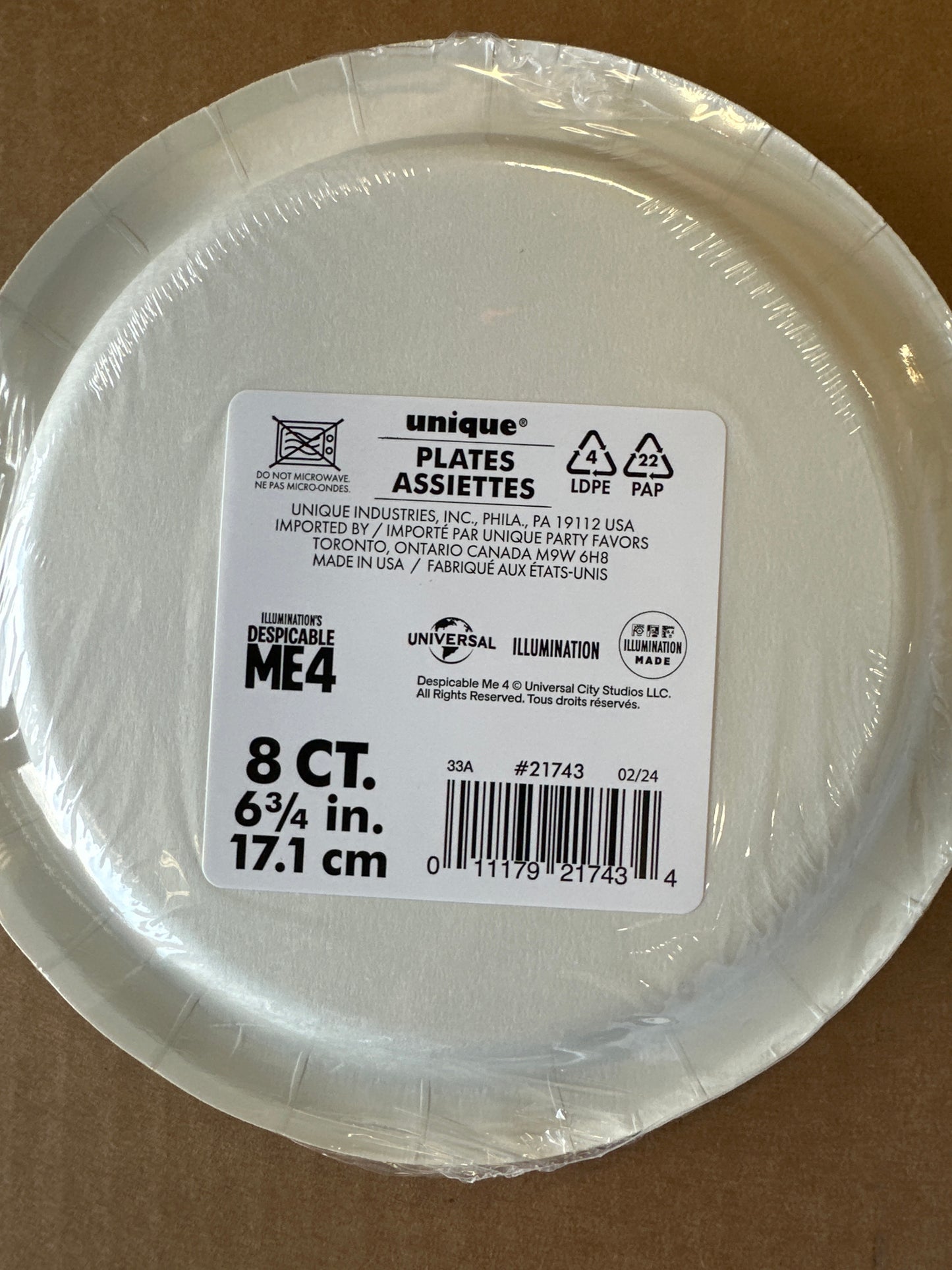 Minions dessert plates